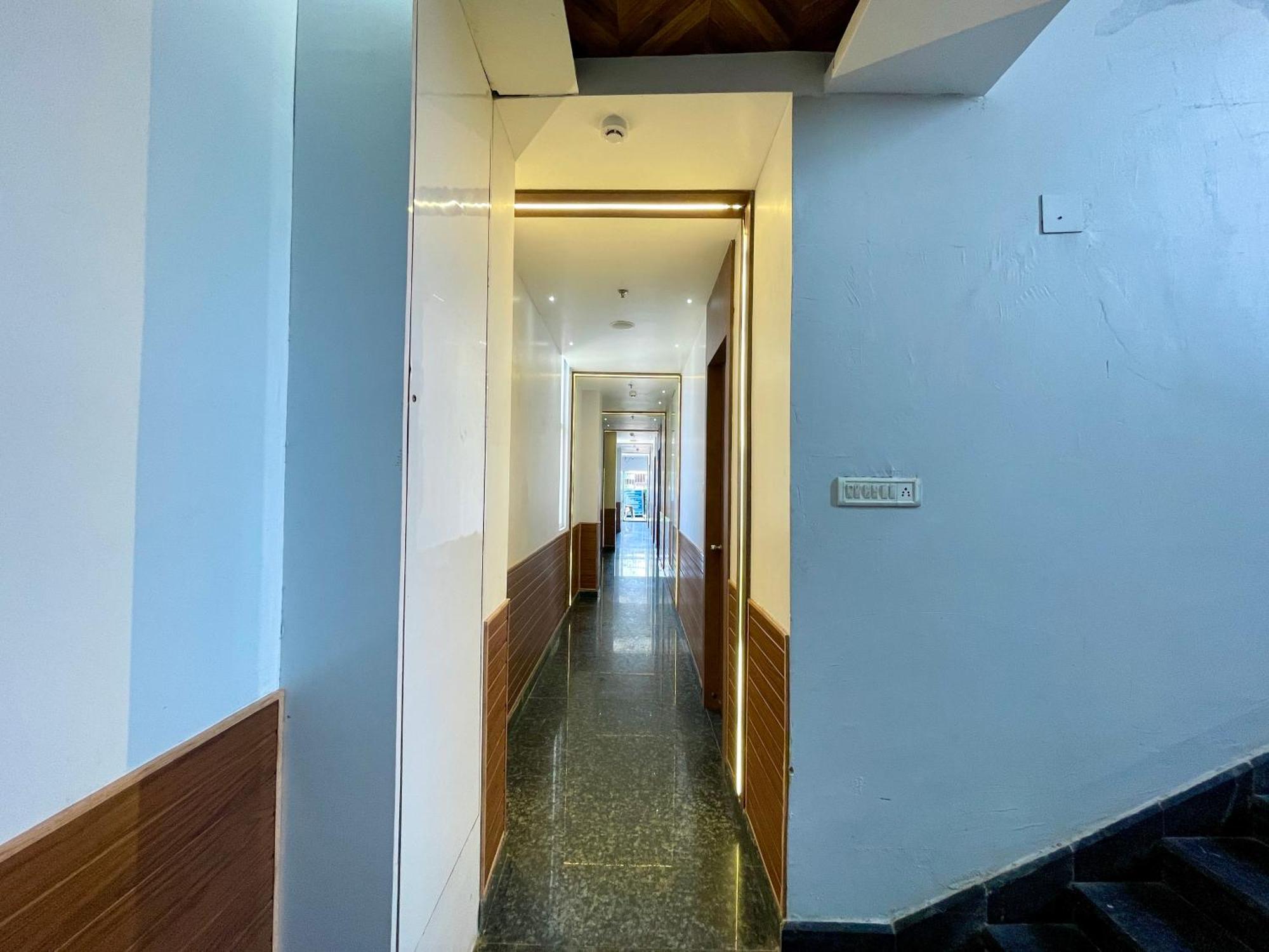 Hotel Tbs In Puri Ngoại thất bức ảnh