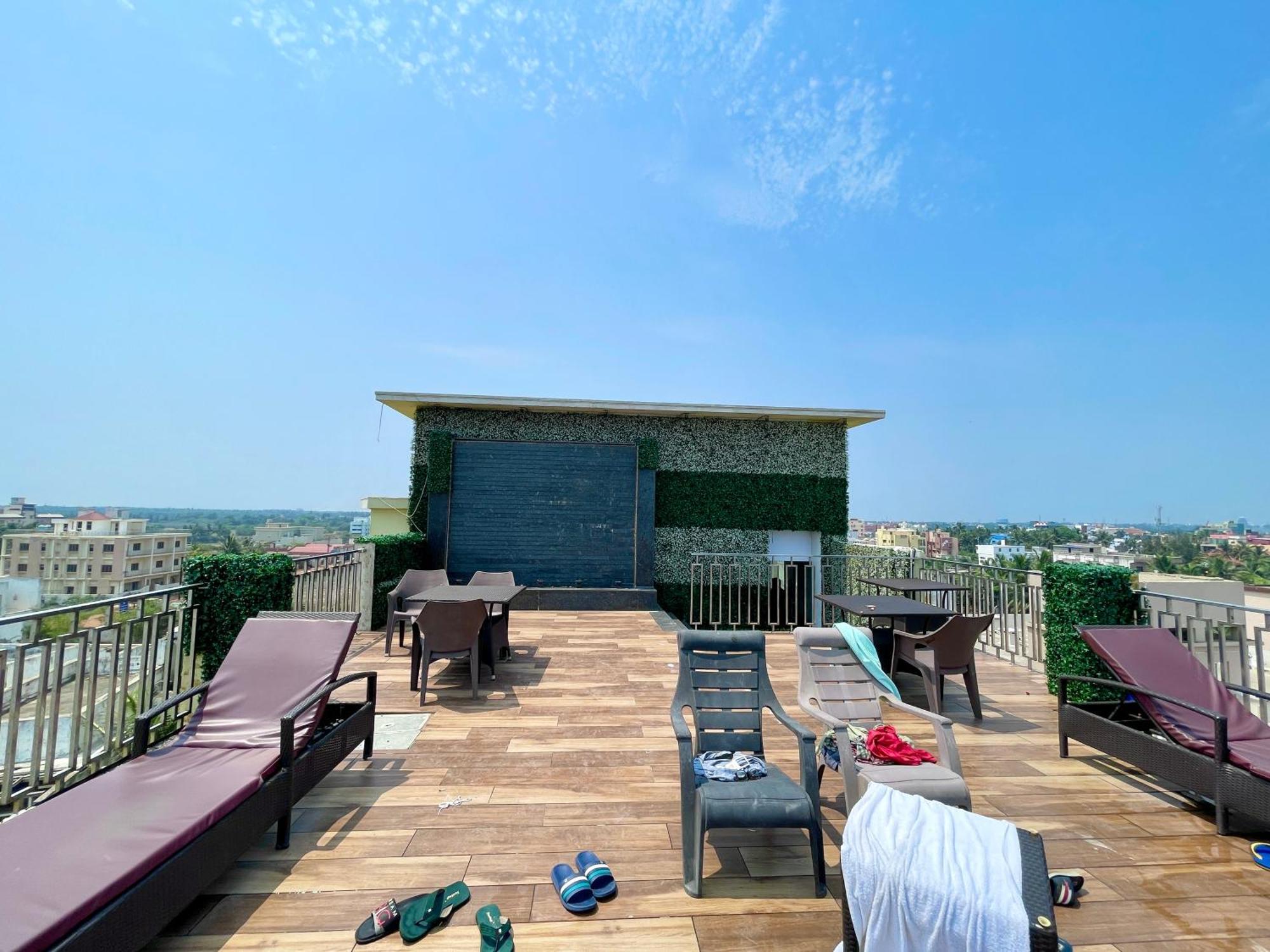 Hotel Tbs In Puri Ngoại thất bức ảnh