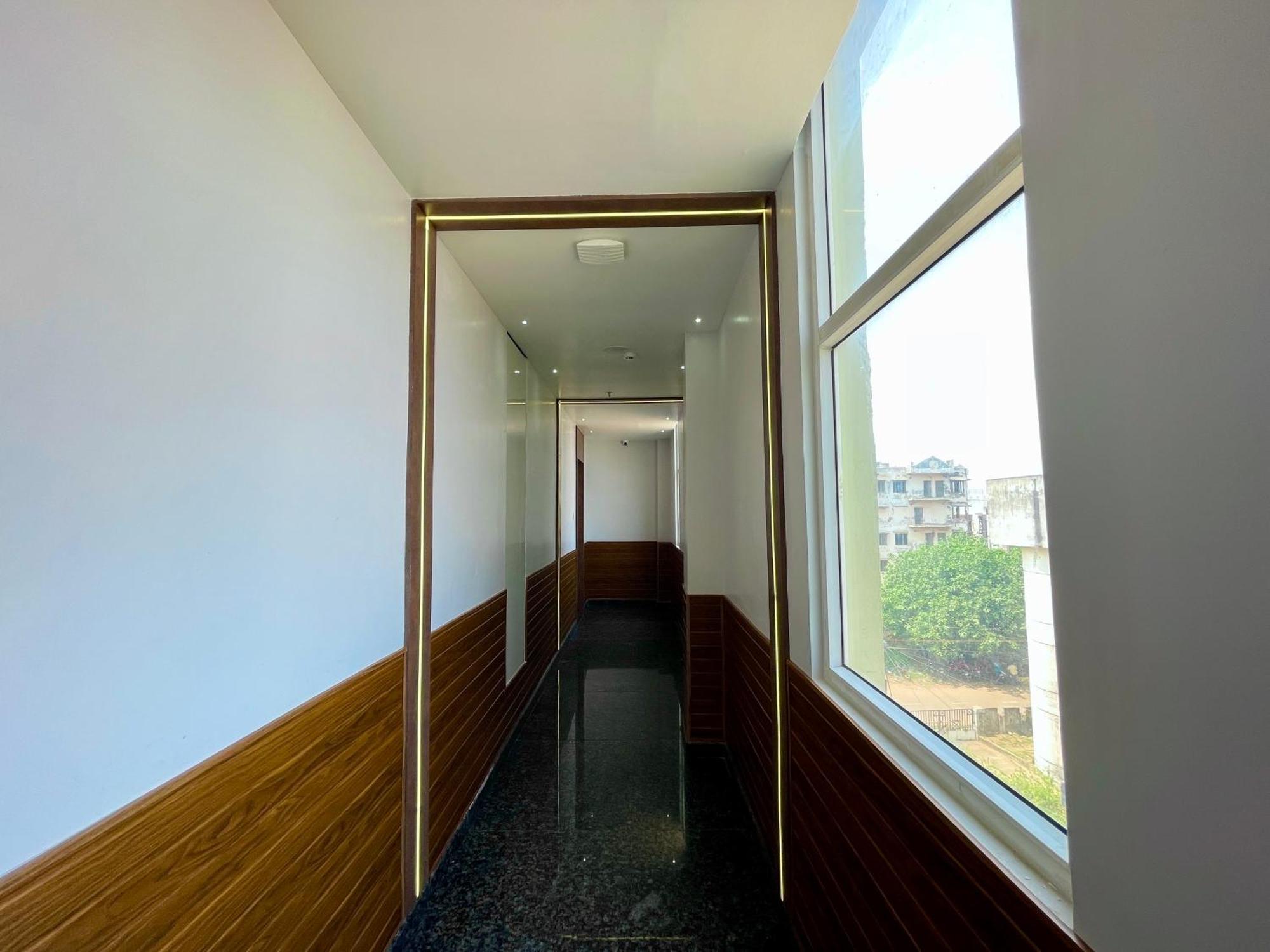 Hotel Tbs In Puri Ngoại thất bức ảnh
